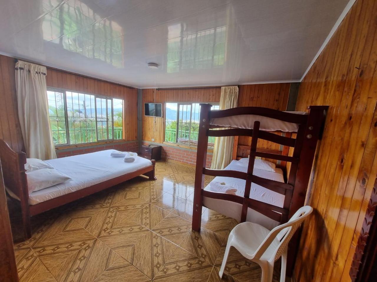 Eco Hotel La Selecta Pereira Bagian luar foto