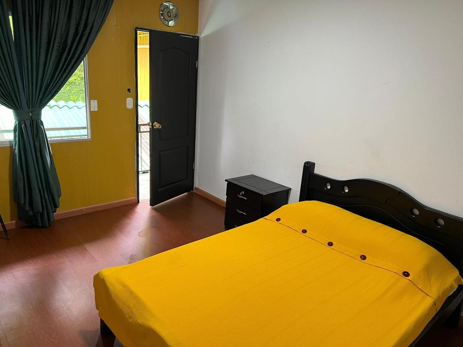 Eco Hotel La Selecta Pereira Bagian luar foto