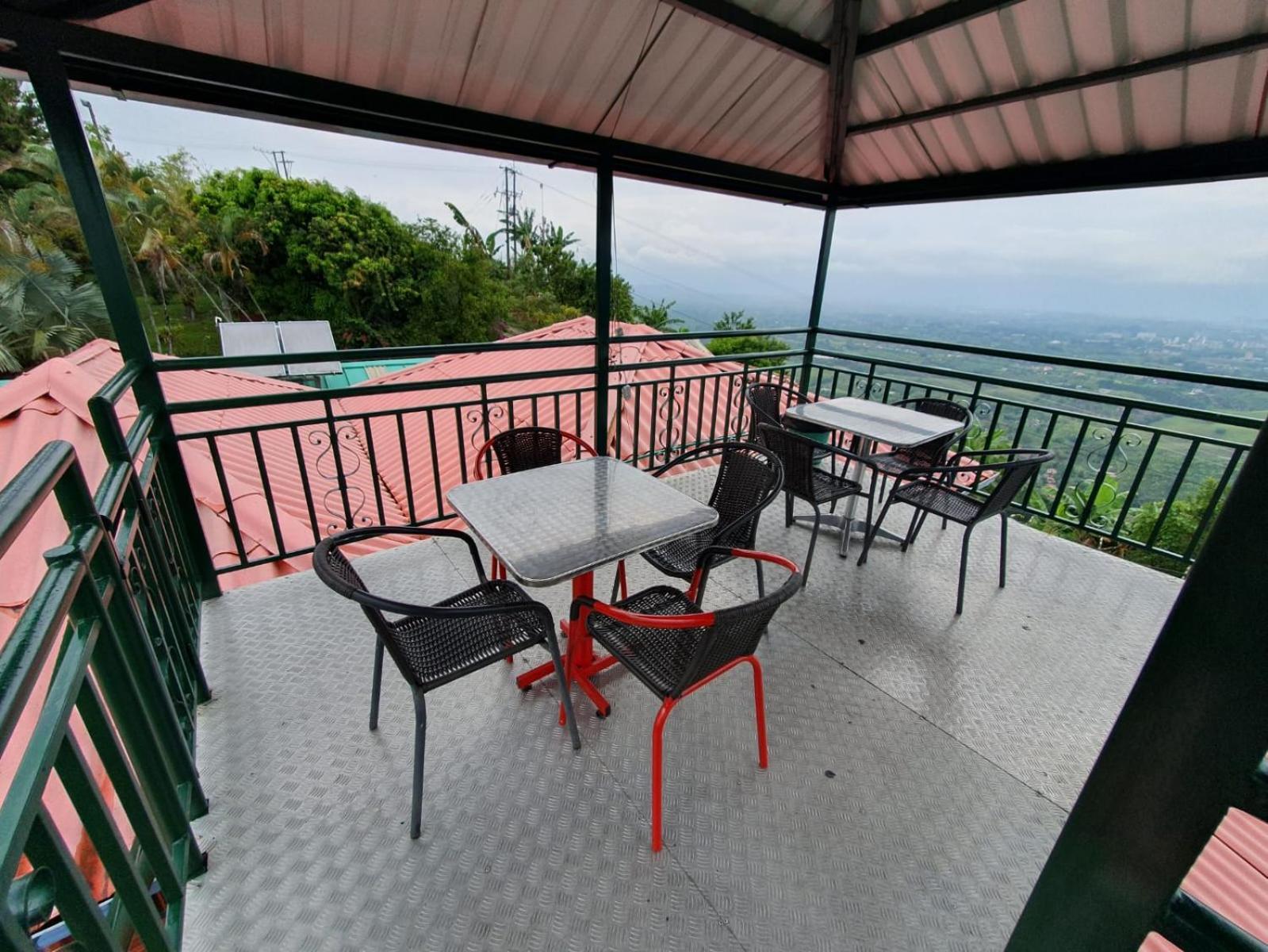 Eco Hotel La Selecta Pereira Bagian luar foto
