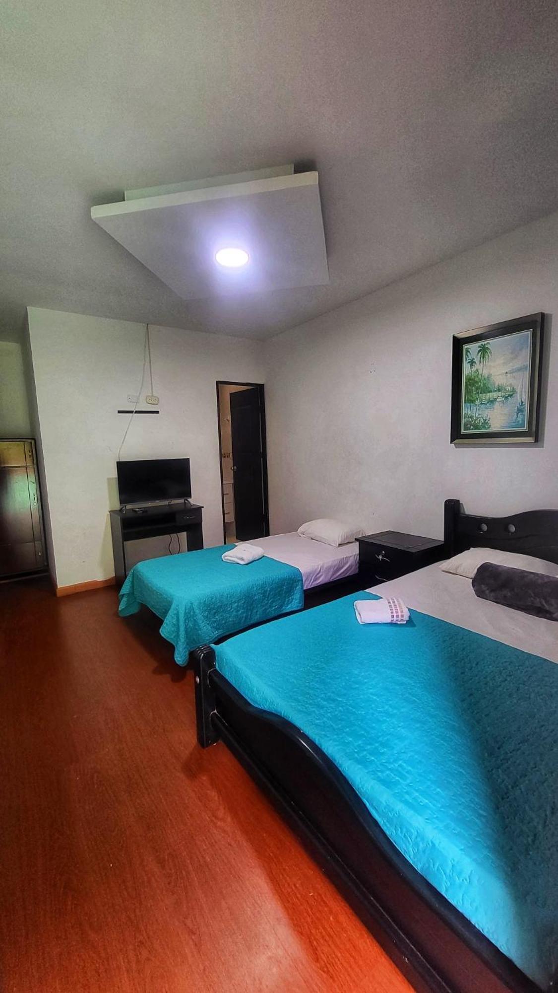 Eco Hotel La Selecta Pereira Bagian luar foto