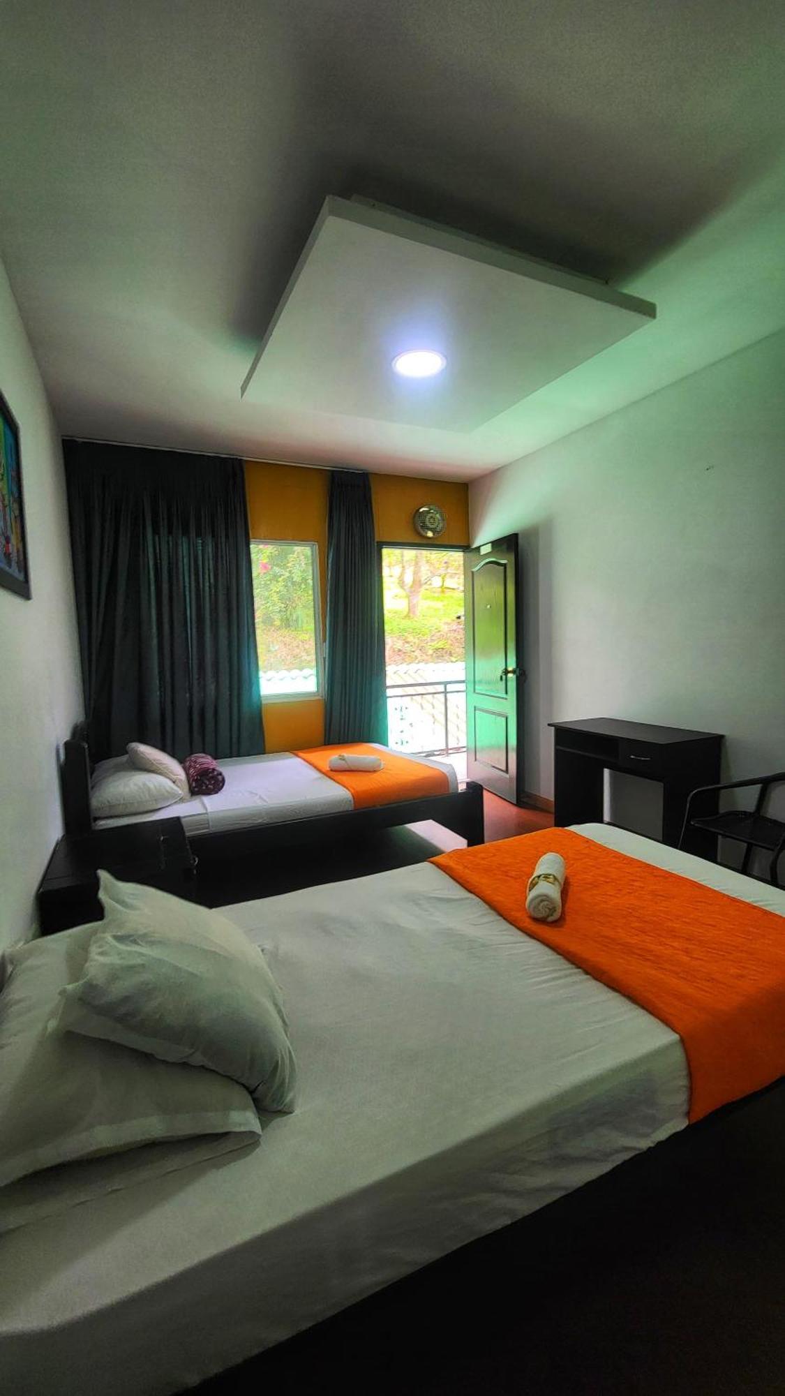 Eco Hotel La Selecta Pereira Bagian luar foto