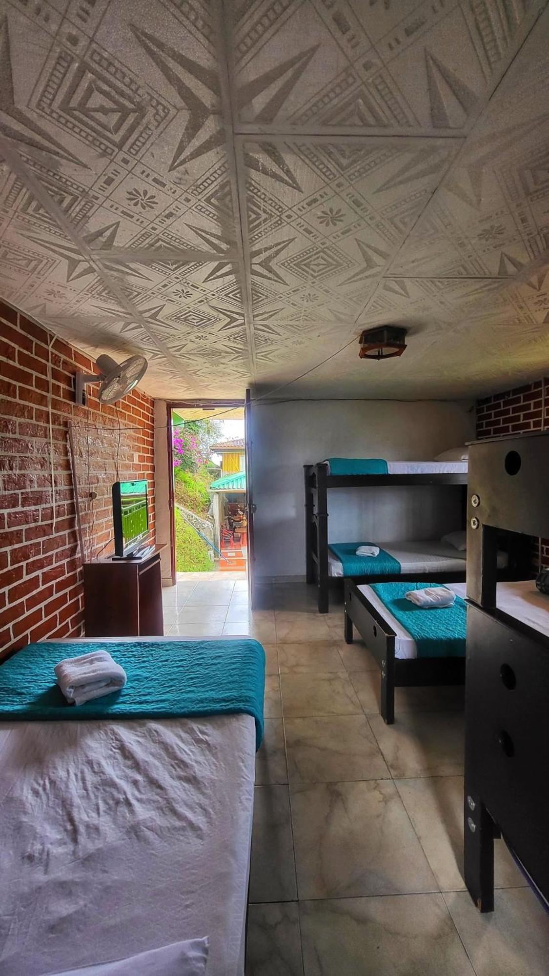 Eco Hotel La Selecta Pereira Bagian luar foto