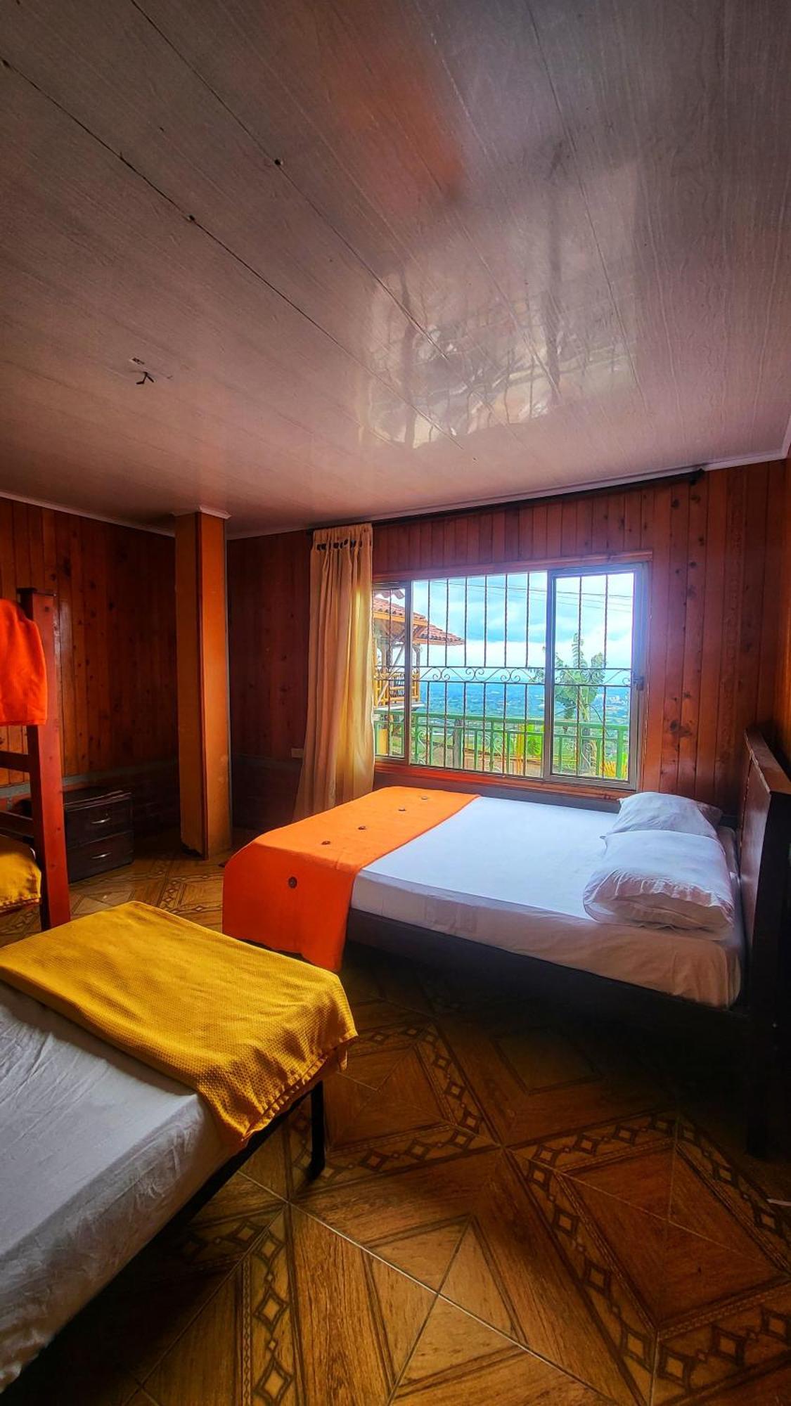 Eco Hotel La Selecta Pereira Bagian luar foto