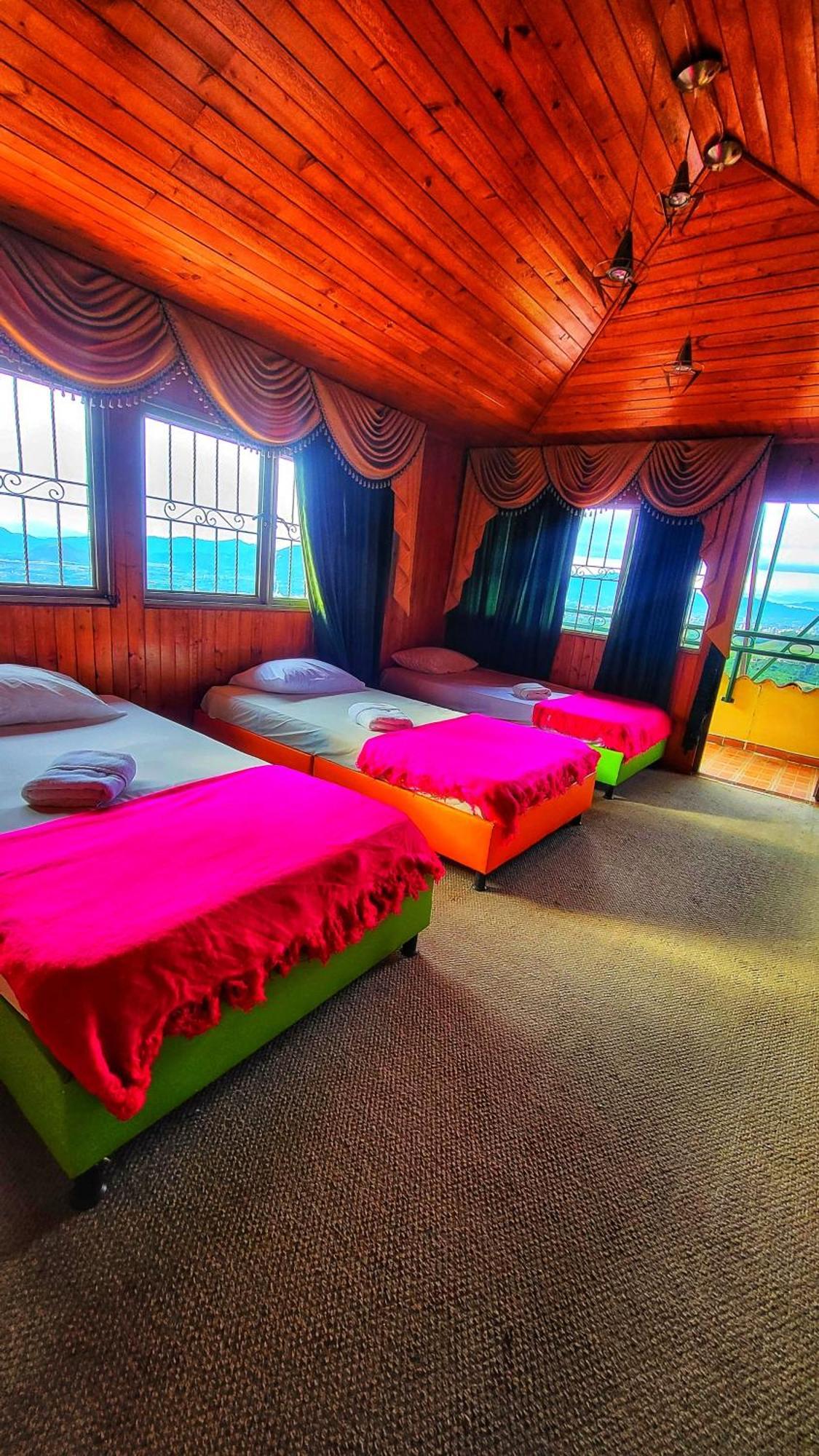 Eco Hotel La Selecta Pereira Bagian luar foto